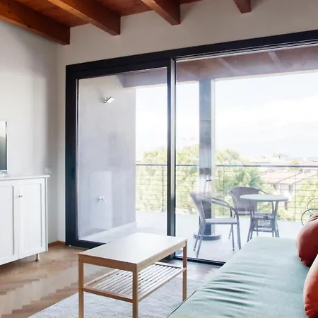 Residenza Puoti アパート ペスキエーラ・デル・ガルダ