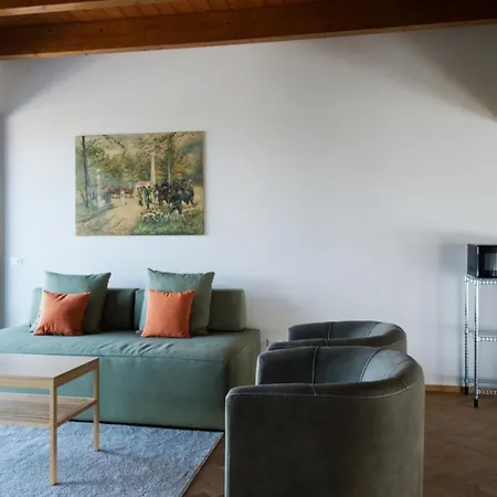 Residenza Puoti アパート