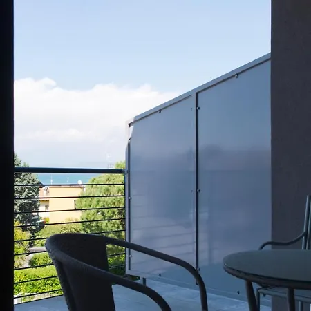 Residenza Puoti * ペスキエーラ・デル・ガルダ